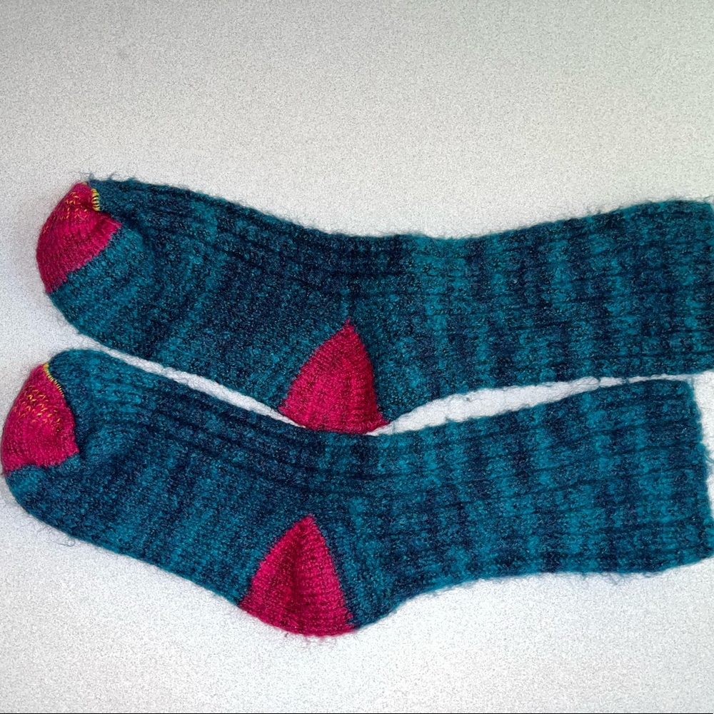 Ladies' socks regular size turquoise with pink toe and heel